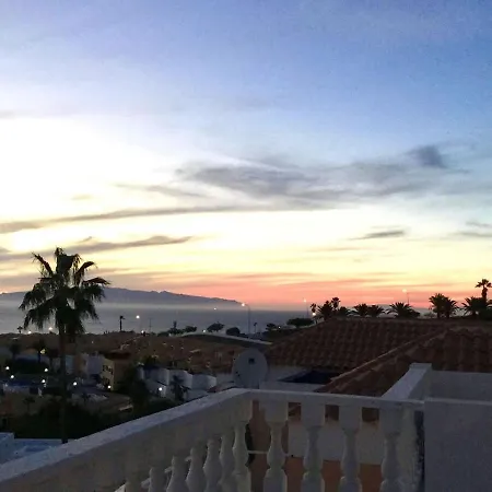 아파트 Nice Studio With Ocean View In Costa Adeje. *